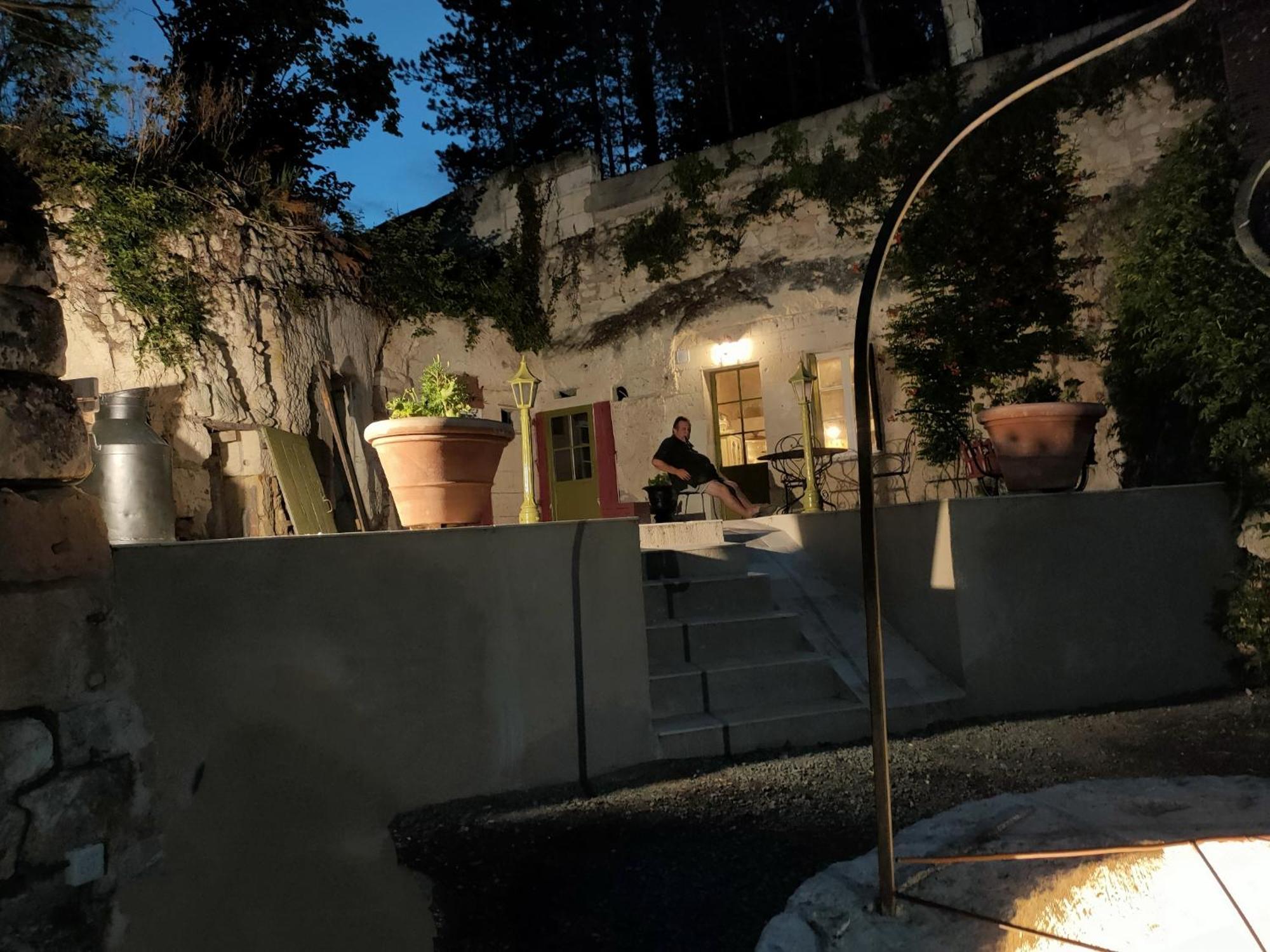 Aux Trois Tilleuls Bed & Breakfast Лош Екстериор снимка